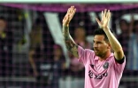 L'attaquant argentin de l'Inter Miami, Lionel Messi, célèbre sa victoire contre Cruz Azul au DRV PNK Stadium de Fort Lauderdale, en Floride, le 21 juillet 2023