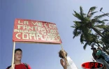 Mardi 22 février 2005 

La manifestation des lycéens a dégénéré en affrontements avec la police