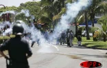 Mardi 22 février 2005 

La manifestation des lycéens a dégénéré en affrontements avec la police
