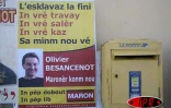 Vendredi 20 avril 2007 -

Panneaux d'affichage pour le premier tour de la présidentielle qui aura lieu le dimanche 22 avril 2007