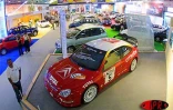 3 600 voitures ont été vendues et 90 000 visiteurs ont visité le 7ème salon auto moto qui a eu lieu à Saint-Denis du 2 au 11 novembre 2001
