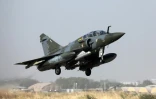 Photo d'archives d'un Mirage 2000 de l'armée française décollant de la base de N'Djamena (Tchad) le 22 décembre 2018