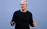 Le PDG d'Apple Tim Cook présente le nouvel iPhone 11 lors d'un événement spécial le 10 septembre 2019 à Cupertino, en Californie.