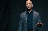 Jeff Bezos lors de la présentation de son projet d'alunisseur, le 9 mai 2019 à Washington