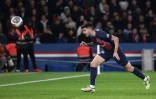 Le défenseur du PSG Lucas Beraldo marque contre Nice, le 13 mars 2024 au Parc des Princes
