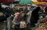 Sur un marché à Kaboul le 19 janvier 2022