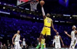 LeBron James, la star des Los Angeles Lakers lors de la finale de la Coupe NBA contre les Indiana Pacers, à Las Vegas, le 9 décembre 2023