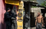 Opération antidrogue dans la favela de Jacarezinho, le 6 mai 2021 à Rio de Janeiro, au Brésil