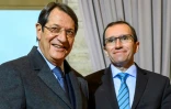 Le dirigeant chypriote grec Nicos Anastasiades (g) et le Conseiller spécial du secrétaire général de l'ONU pour Chypre, Espen Barth Eide, lors de son arrivée à Genève, le 9 janvier 2017