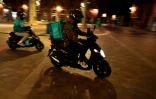 Des livreurs Deliveroo en scooter, le 16 janvier 2021 à Toulouse