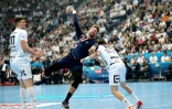 Le joueur du PSG Kamil Syprzak (c) contre les Norvégiens d'Elverum en Ligue des champions de handball, le 28 septembre 2019 à Lillehamer