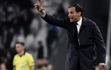 Massimiliano Allegri donne des consignes aux joueurs de la Juventus face à l'Ajax, en Ligue des champions, le 16 avril 2019 à Turin