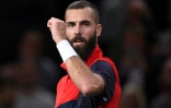 Le Français Benoît Paire après sa victoire face au Bosnien Damir Dzumhur lors du 1er tour du Masters 1000 de Paris, le 28 octobre 2019 