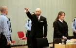 Le néo-nazi norvégien Anders Behring Breivik, auteur d'une tuerie qui a fait 77 morts en 2011, arrive pour le procès en appel sur ses conditions de détention, le 10 janvier 2017 à la prison Telemark à Skien 