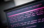 Un ordinateur portable infecté par un rançongiciel dans le cadre d'une cyberattaque mondiale, en juin 2017 