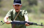 Un membre de la milice nationale bolivarienne participe à un entraînement militaire, à Caracas, le 13 septembre 2025