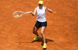 La Polonaise Iga Swiatek lors d'un match du WTA 1000 de Rome face à l'Américaine Danielle Collins, le 10 mai 2025
