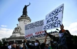 Manifestation en mémoire de George Floyd, place de la République à Paris, le 9 juin 2020