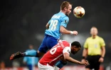 L'attaquant marseillais Valère Germain bute sur la défense du Sporting Braga en Europa League au stade municipal, le 22 février 2018