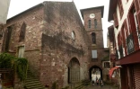 L'église Saint-François-Xavier, rue d'Espagne, le 8 jin 2020 à Saint-Jean-Pied-de-Port
