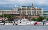 Un navire des garde-côtes américains dans le port de Boston (Massachusetts), le 19 juin 2023