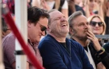 Quentin Tarantino et Harvey Weinstein lors d'une cérémonie à Hollywood, en Californie, le 26 février 2016 