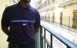 Un surveillant de prison à Fresnes, le 20 septembre 2016