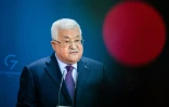Le président palestinien Mahmoud Abbas donne une conférence de presse, le 16 août 2022 à Berlin
