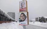 Affiches électorales dans le centre de Nuuk, au Groenland, le 4 avril 2021