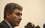Le ministre égyptien de l'Aviation civile Chérif Fathy, lors d'une conférence de presse le 19 mai 2016 au Caire