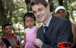 Mardi 18 octobre 2005 -

François Baroin, ministre de l'outre-mer, a rencontré les habitants d'Aurère dans le cirque de Mafate, avant de se rendre à l'ouverture de l'UROM