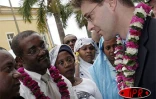 Lundi 17 octobre 2005 -

Le ministre de l'outre-mer François Baroin est en visite à La Réunion du 17 au 18 octobre