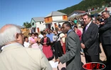Samedi 26 août 2006 -

François Bayrou, chef de file de l'UDF, en visite aux Makes à Saint-Louis