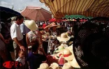 Pour les fruits et les légumes les Réunionnais sont  fidèles aux marchés forains qui se tiennent dans presque toutes les communes de l'île