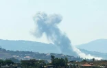 Photo prise depuis la ville de Nabatiyé, dans le sud du Liban, montrant la fumée d'une explosion contrôlée par Israël dans le village de Kfar Tebnit, le 21 juillet 2026
