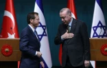 Les présidents israélien Isaac Herzog (g) et turc Tayyip Erdogan à Ankara, le 9 mars 2022