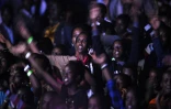 Le public enflammé du chanteur belge d'origine rwandaise, Stromae, en concert à Kigali, le 17 octobre 2015