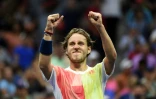Lucas Pouille célèbre sa victoire sur Rafael Nadal, le 4 septembre 2016 à New York