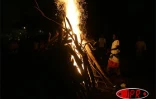 Servis malgache à Saint-Benoît -
Le feu pour perpétuer la mémoire des ancêtres
Photo Bruno Bamba