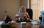 Mahbouba Seraj dans son bureau à Kaboul, le 9 décembre 2021