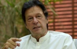 L'ex-champion de cricket Imran Khan, dont le parti PTI est l'un des favoris des législatives, lors d'un entretien avec l'AFP à son domicile d'Islamabad le 14 mai 2018 