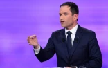 Benoît Hamon pendant le débat TV de l'entre-deux-tours de la primaire PS, le 25 janvier 2017 à La Plaine-Saint-Denis