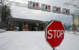 Le poste frontière fermé entre l'la Estonie et Russie, le 15 janvier 2026 à Narva, en Estonie