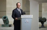 François Hollande lors d'une cérémonie aux Invalides pour la journée nationale d'hommage aux Harkis, le 25 septembre 2016 à Paris