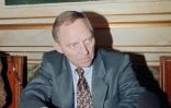 Le leader allemand du groupe CDU/CSU au Bundestag Wolfgang Schäuble à la résidence de l'ambassadeur d'Allemagne, le 22 décembre 1994 à Paris