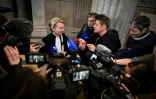 Me Sidonie Leblanc, L'Enfant Bleu - Enfance maltraitée, répond à la presse le 1er avril 2025 à Lyon, premier jour du procès aux assises d'une ancienne employée de crèche accusée d'avoir tué une enfant en lui faisant boire un produit d'entretien corrosif