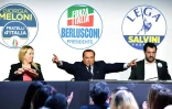 Les leaders de Fratelli d'Italia (Fdi, extrême droite), Georgia Meloni, de Forza Italia (FI, centre droit) Silvio Berlusconi et de la Ligue (extrême droite) Matteo Salvini, qui avaient fait alliance pour les législatives du 4 mars lors d'une conférence de presse à Rome le 1er mars.