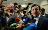 Le président de l'Olympique de Marseille Pablo Longoria devant la presse après l'attaque du bus des joueurs de Lyon, caillassé alors qu'il entrait dans le Stade Vélodrome le 29 octobre 2023 à Marseille