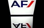 Le logo d'Air France photographié sur une tablette à Paris le 9 avril 2018