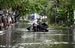 Une rue inondée après la passage du typhon Yagi à Haiphong, le 8 septembre 2024 au Vietnam